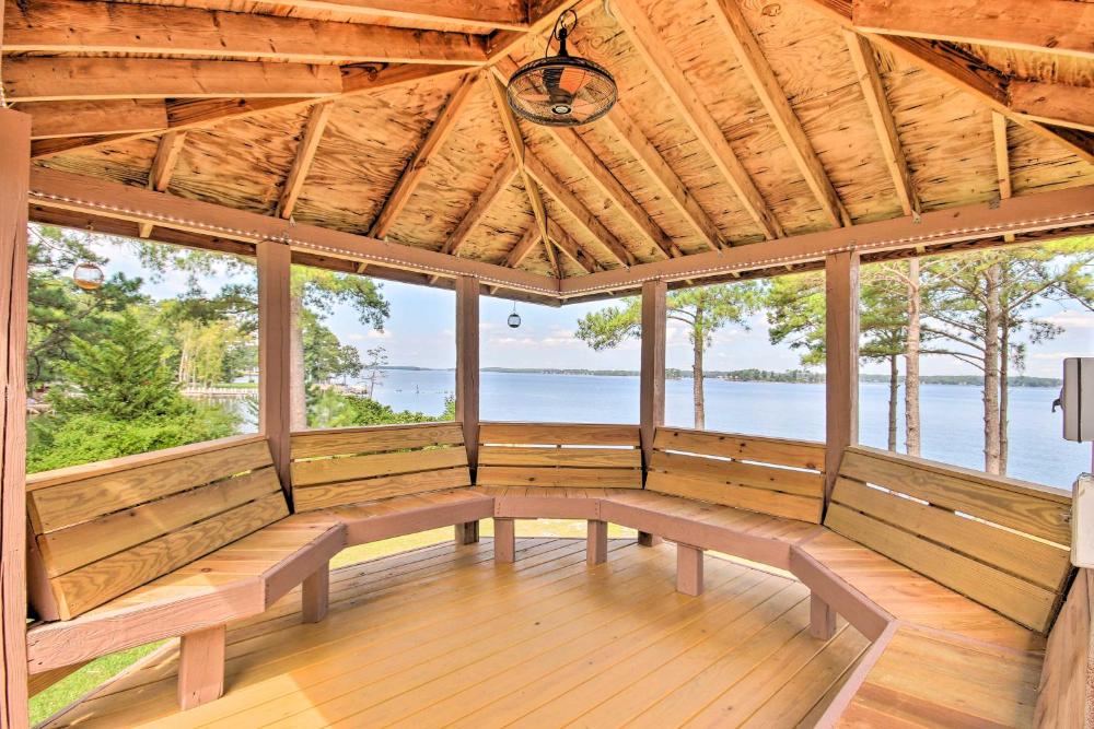 Gilbert Lakefront Retreat with Private Dock!